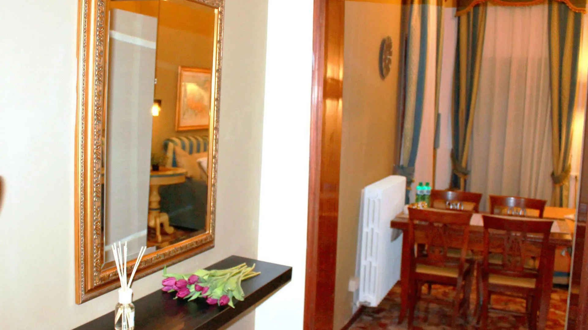 The Charm Suites Venice